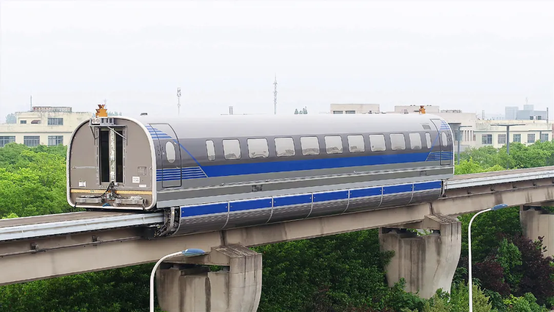 超級(jí)重磅！時(shí)速600公里高速磁浮試驗(yàn)樣車成功試跑